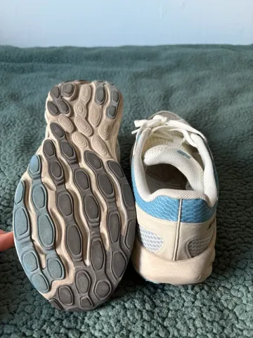 Used New Balance Laufschuhe bike — image 3 of 4