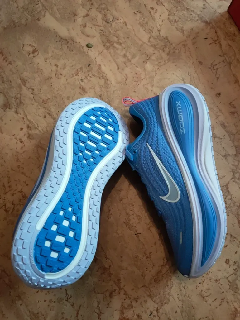 Used Nike Vomero Plus bike — image 3 of 8