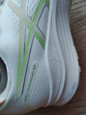 Used Asics Gel Kayano 32 bike — image 5 of 7