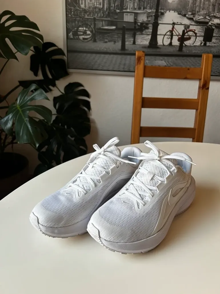 Used Nike Downshifter 14 bike — image 2 of 7