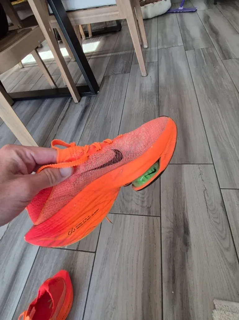 Gebrauchtes Nike Air Zoom Alphafly Next% Flyknit 2 bike — Bild 8 von 9