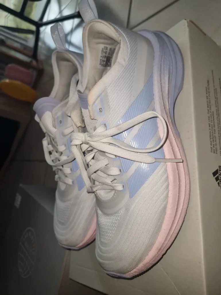 Použité Adidas Running Shoes bike — obrázek 3 z 4