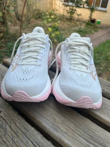 Used Saucony Ride 19 bike — image 2 of 7