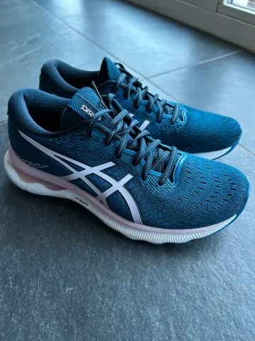 Used Asics Gel-Nimbus 24 bike — image 1 of 2