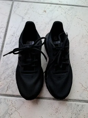 Used New Balance Sneaker 37 bike — image 2 of 5