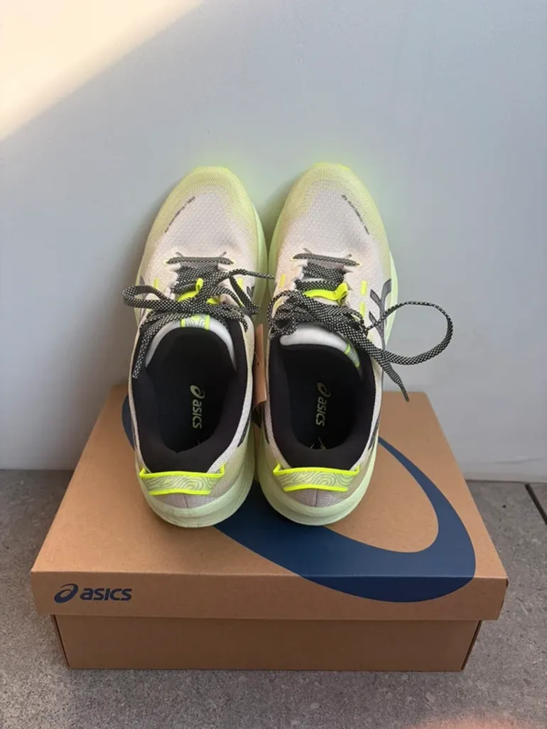 Used Asics Gel Trabuco 12 bike — image 3 of 5