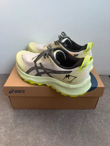 Used Asics Gel Trabuco 12 bike — image 1 of 5