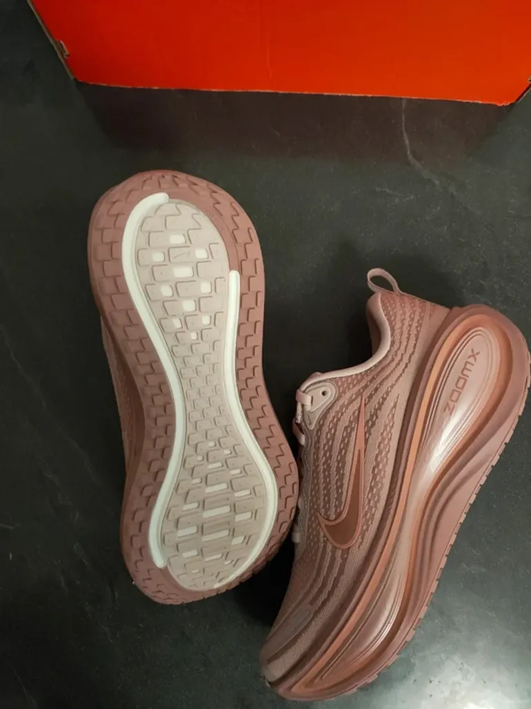 Used Nike Vomero Plus bike — image 3 of 10