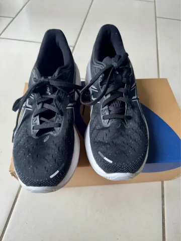 Used Asics Cumulus 26 bike — image 6 of 6