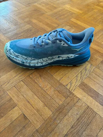 Used Hoka Speedgoat 6 Wide bike — image 2 of 4