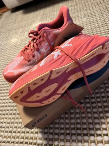 Gebrauchtes Asics Dynablast 5 bike — Bild 3 von 7