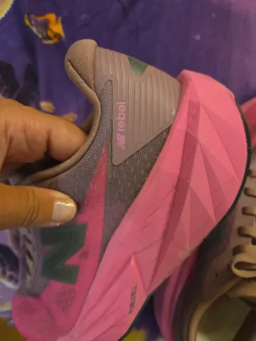 Used New Balance Fuelcell Rebel bike — image 7 of 10