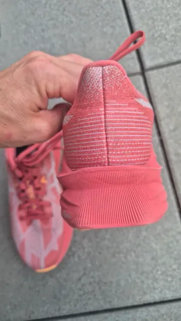 Used Asics Dynablast 5 bike — image 8 of 9