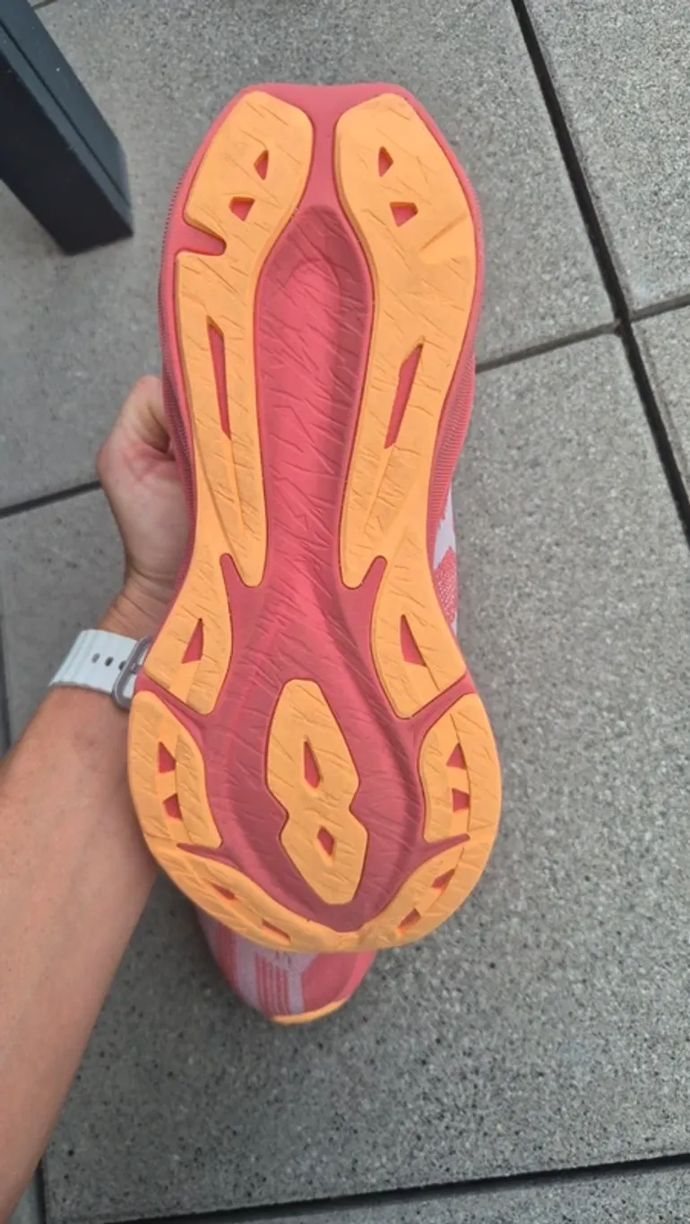 Used Asics Dynablast 5 bike — image 3 of 9