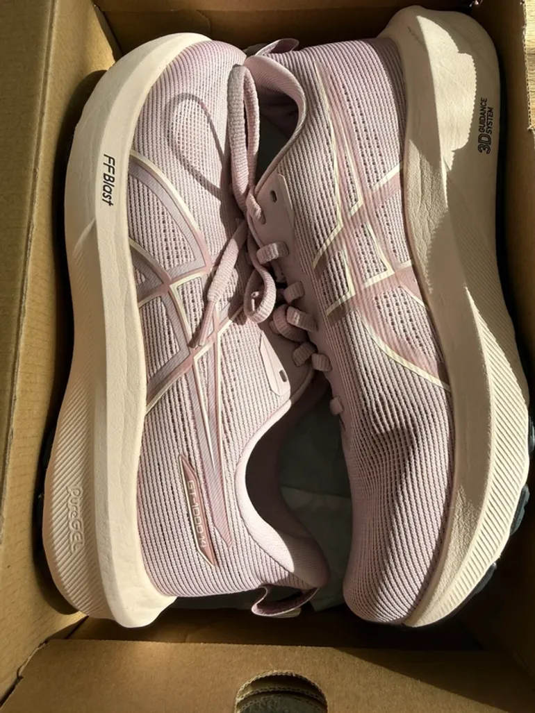 Used Asics GT-1000 bike — image 2 of 7
