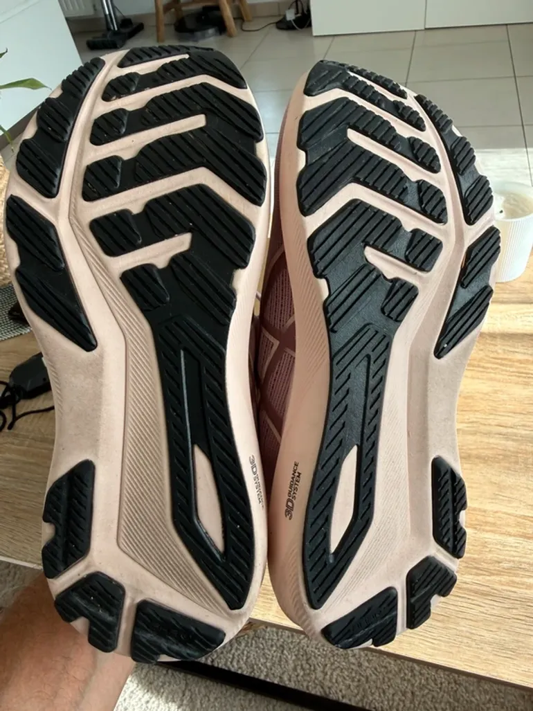 Used Asics GT-1000 bike — image 6 of 7