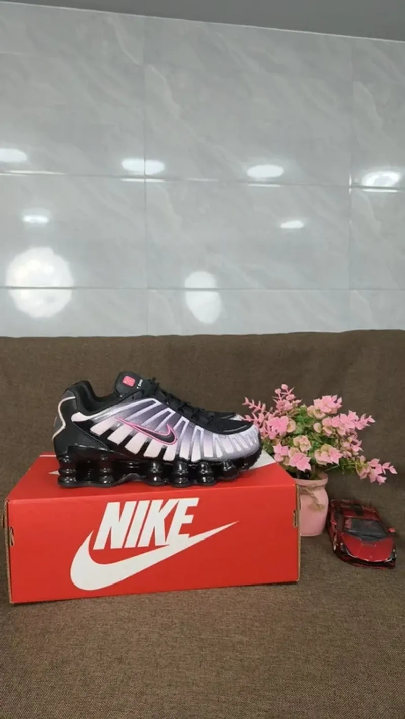 Used Nike Air TL Running Shoes