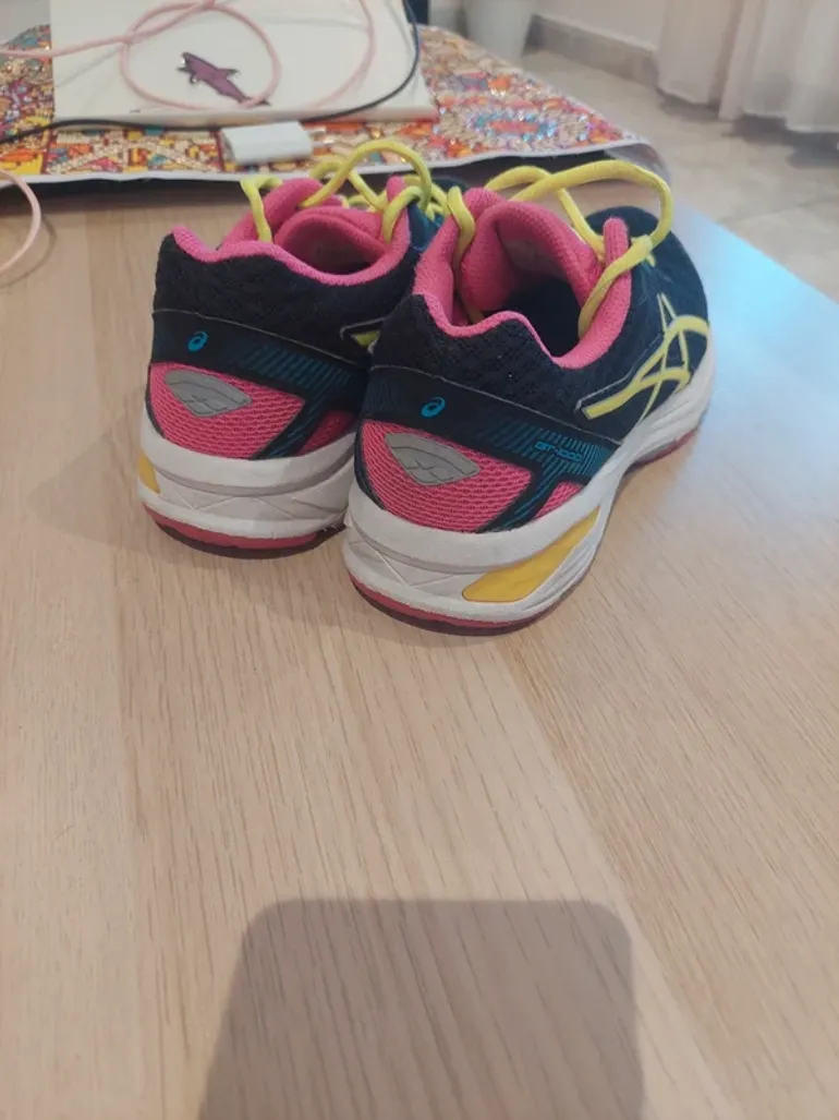 Used Asics Basket Femme bike — image 7 of 8