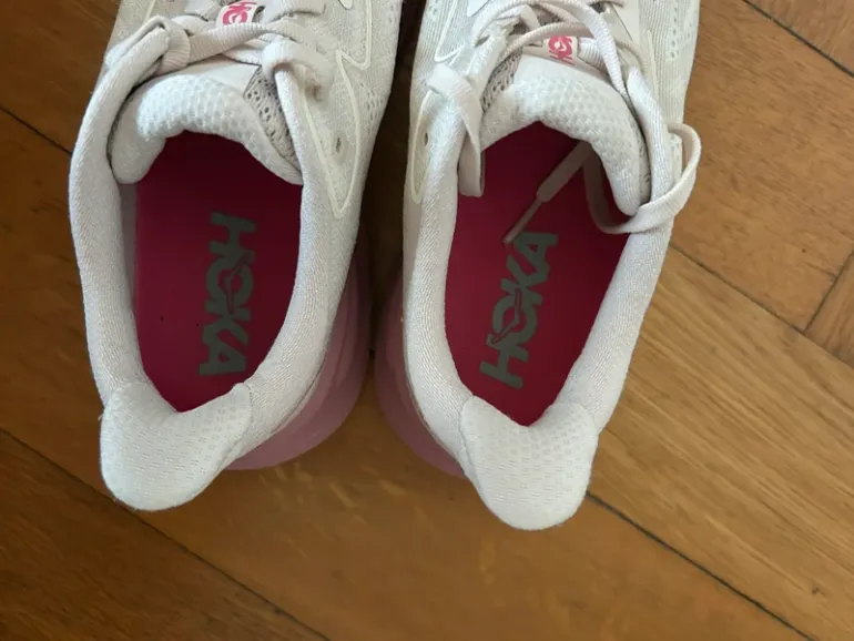 Hoka Clifton 10 bike d'occasion — image 6 sur 8
