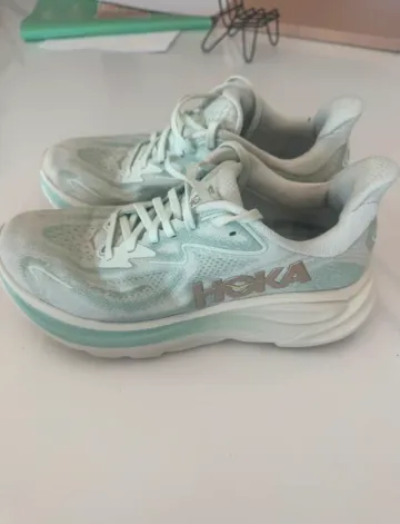 Hoka Clifton 10 bike d'occasion — image 2 sur 6