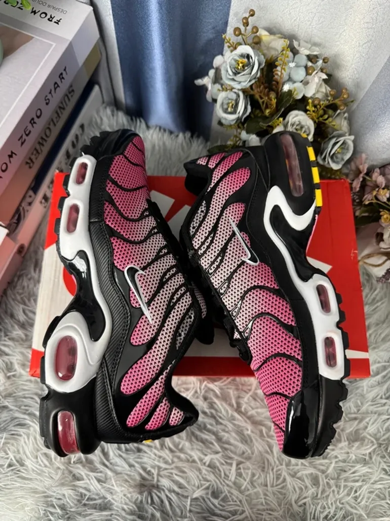 Used Nike Air Max Plus TN bike — image 6 of 7