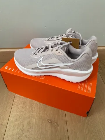 Tweedehands Nike Downshifter 13 bike — afbeelding 1 van 6
