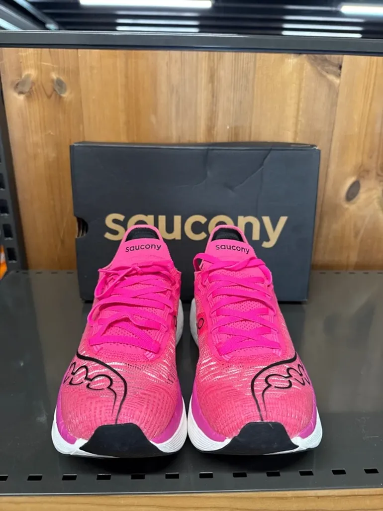 Tweedehands Saucony Endorphin Élite 2 bike — afbeelding 2 van 5