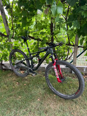 Brugt Rock Shox Sid ultimate SL Flight attandend 2025 bike — billede 2 af 7