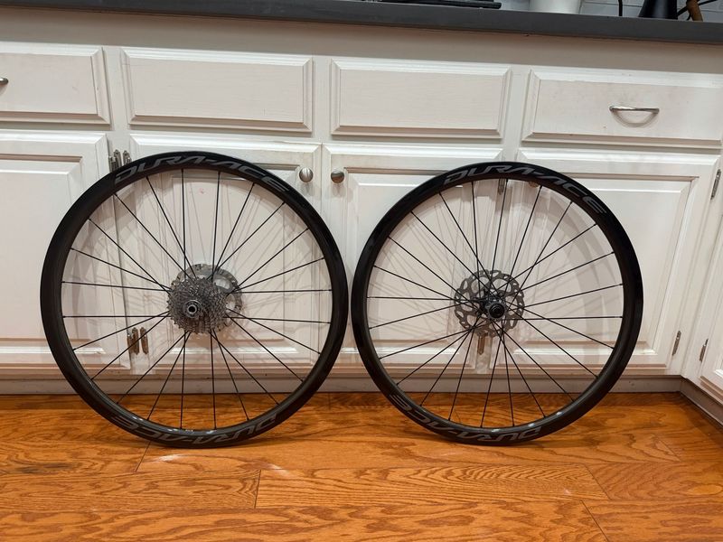 Used Shimano Dura-Ace Carbon Road Disc Wheelset Wheels