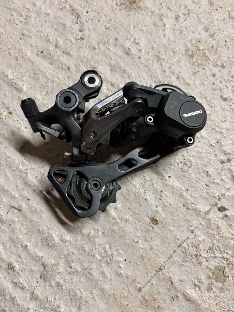 Used Shimano GRX 11v rx810 Drivetrain & Pedals