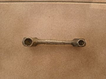 Used Wolsit H-Shape Multi-tool bike — image 4 of 5