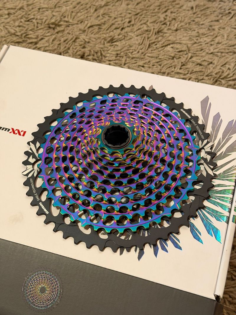 Sram XX1 Eagle XG-1299 2024 Drivetrain & Pedals usato