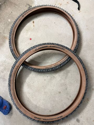 Schwalbe Smart Sam Tire bike usato — immagine 1 di 4