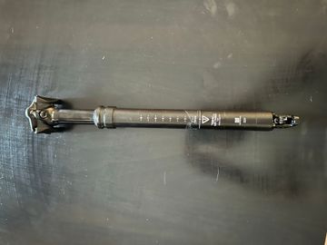 Tweedehands DXC Dropper Post 2024 bike — afbeelding 2 van 7