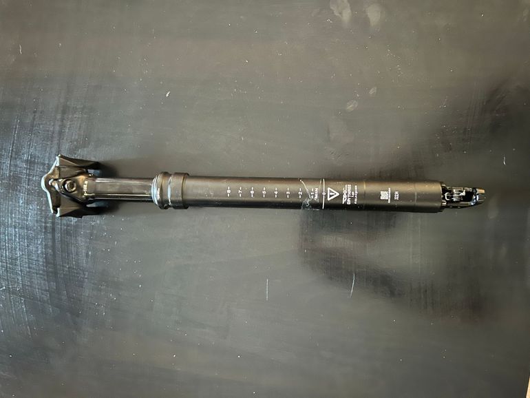 Tweedehands DXC Dropper Post 2024 bike — afbeelding 2 van 7