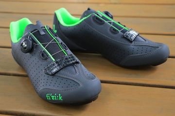 Used Fizik R3 Shoes bike — image 1 of 2