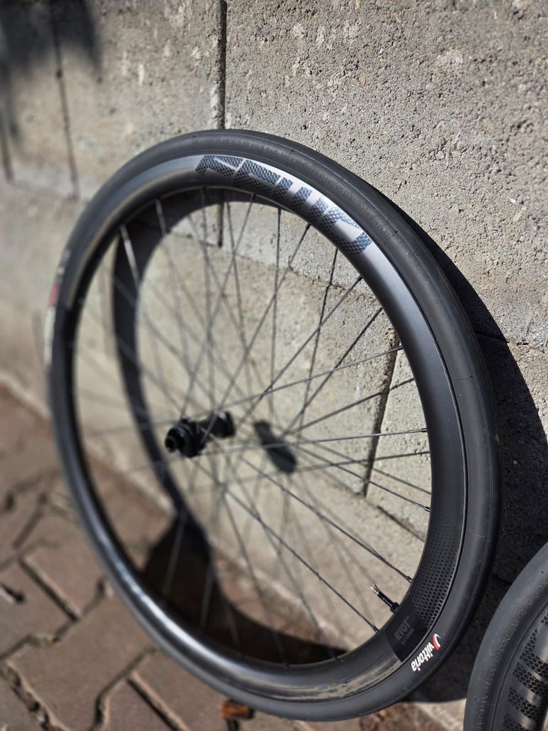 Ffwd RYOT 33 DT350 2023 bike usato — immagine 6 di 9