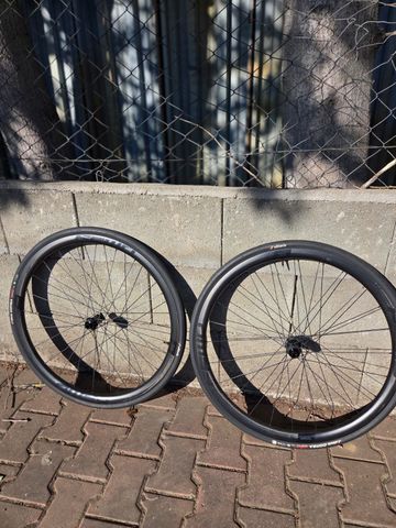 Ffwd RYOT 33 DT350 2023 bike usato — immagine 7 di 9
