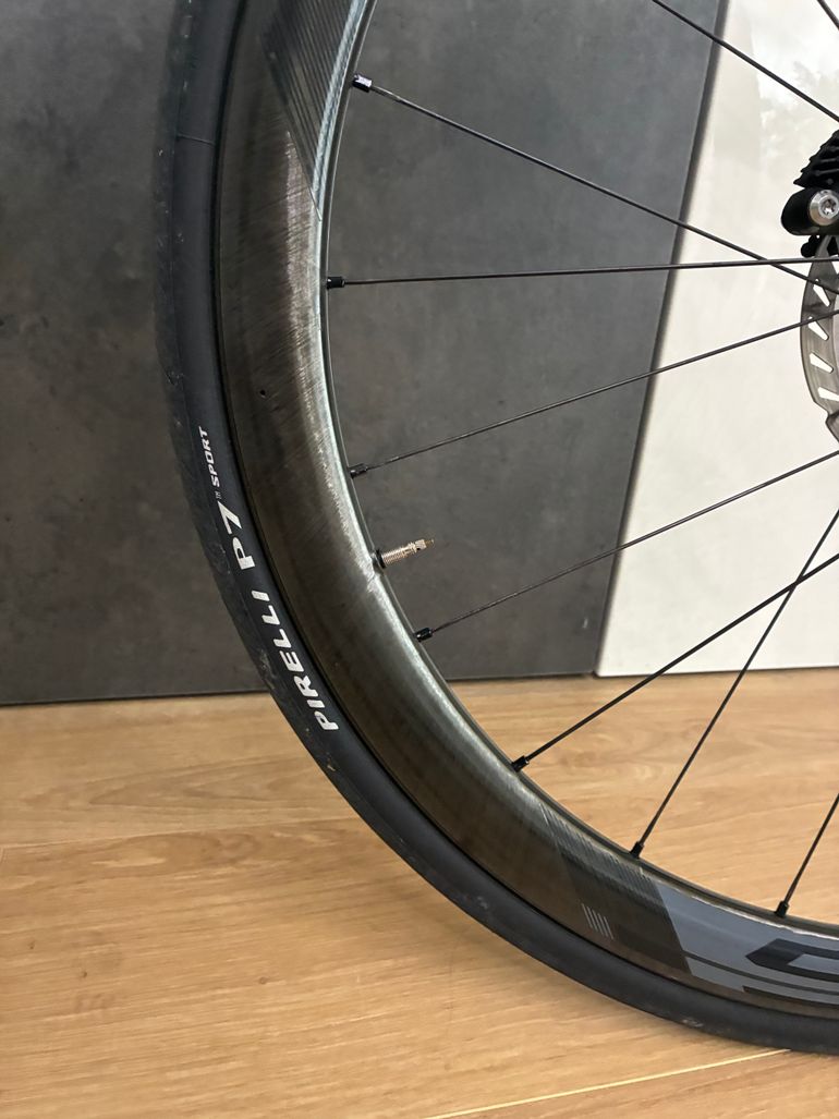 Použité Fulcrum Complete Wheelswind 40 bike — obrázek 10 z 10