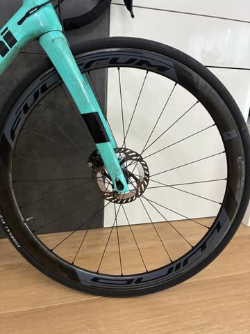 Použité Fulcrum Complete Wheelswind 40 bike — obrázek 9 z 10
