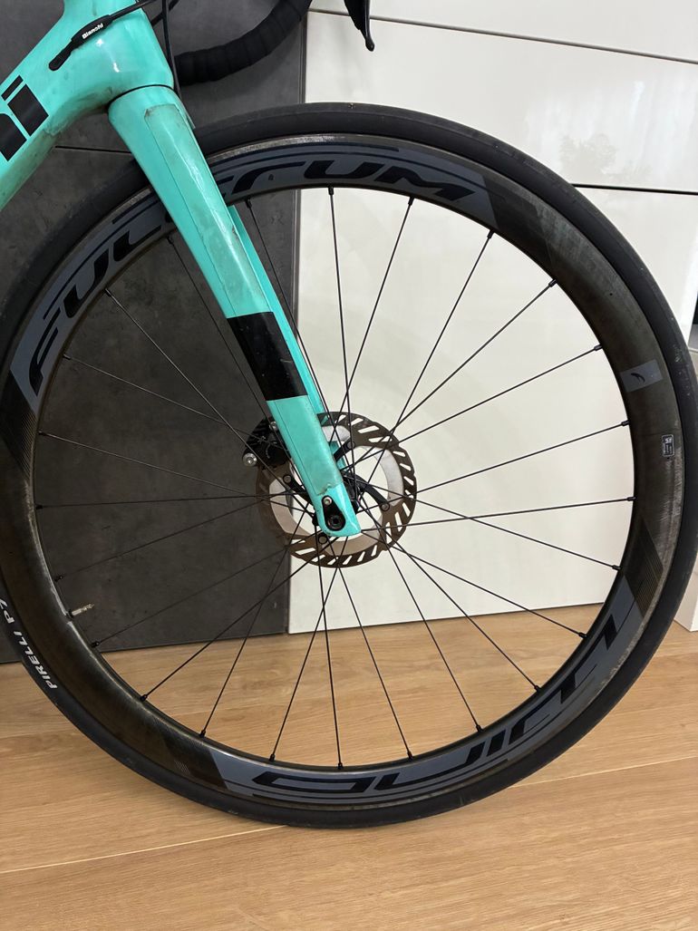 Použité Fulcrum Complete Wheelswind 40 bike — obrázek 9 z 10
