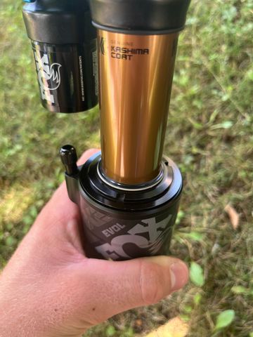 Used Fox Float X2 Factory 2023 bike — image 9 of 13