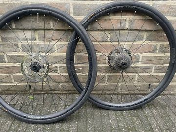 Used Bontrager Paradigm Comp 2020 bike — image 2 of 2