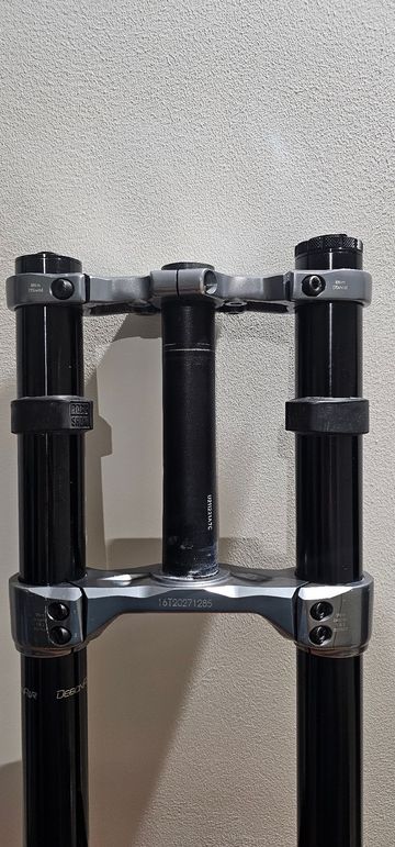 Brugt RockShox Boxxer Ultimate R2C bike — billede 4 af 7