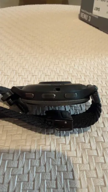 Used Garmin Venu 3 bike — image 5 of 11