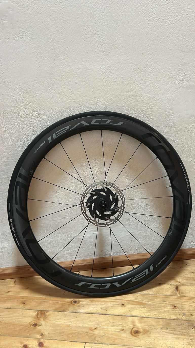 Tweedehands Roval Rapide CLX 50 bike — afbeelding 3 van 5