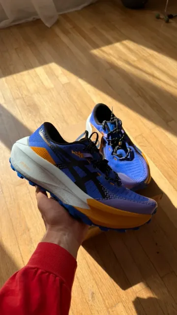 Brugt Asics Trabuco Max 5 bike — billede 1 af 5