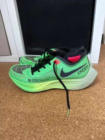 Brugt Nike ZoomX Vaporfly Next% 2 bike — billede 2 af 4