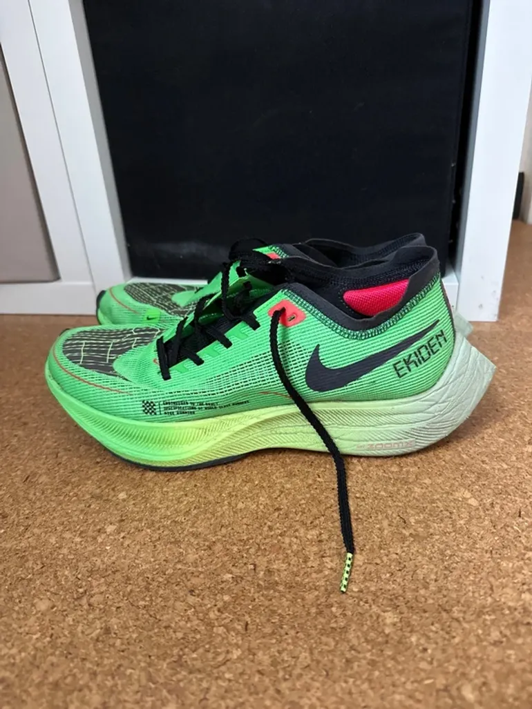 Brugt Nike ZoomX Vaporfly Next% 2 bike — billede 2 af 4