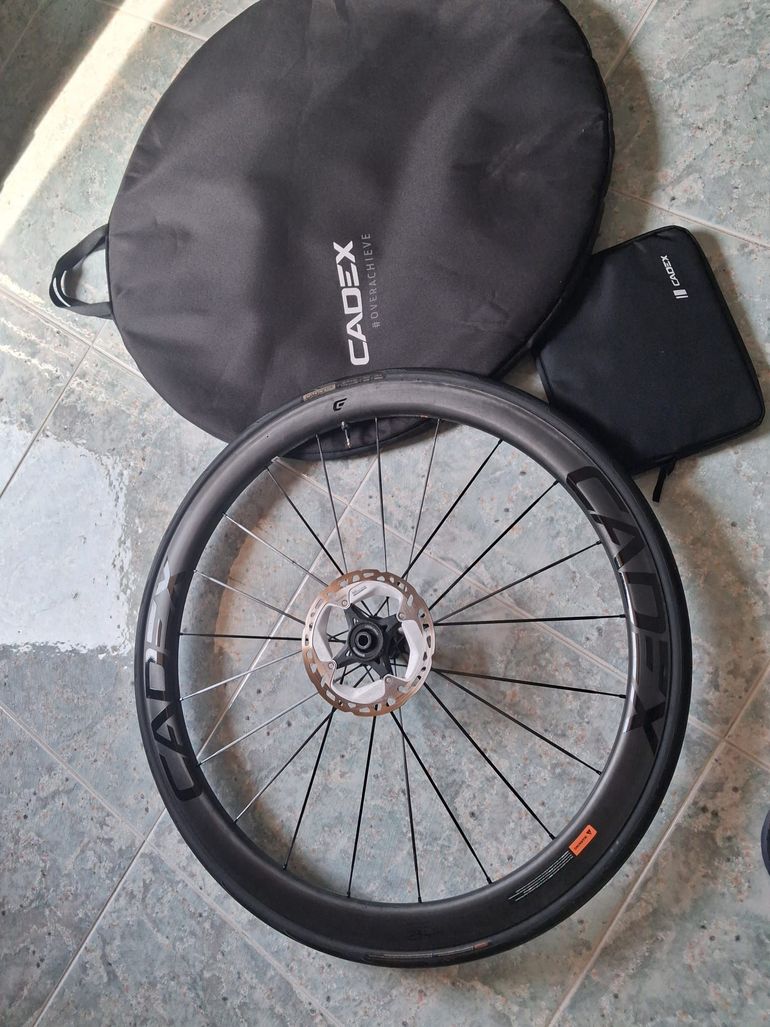 Cadex Wheels 2023 bike usato — immagine 3 di 9